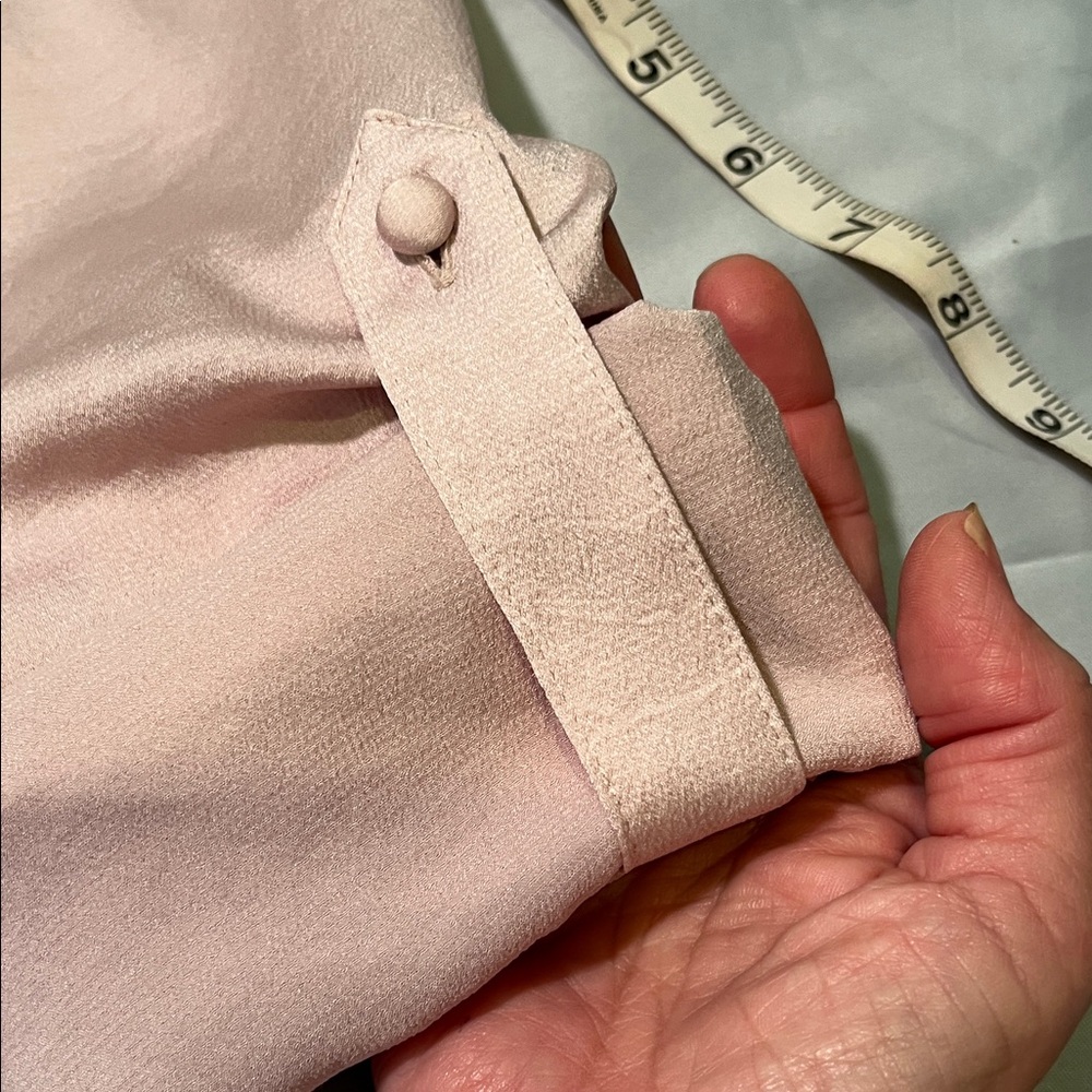 Express Pretty Pink Blush Ruffle Button Blouse size Medium Slim Fit Long Sleeve - Picture 10 of 13